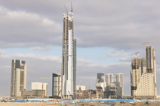 新年首次！埃及总理穆斯塔法·马德布利视察中建新首都CBD项目4.png