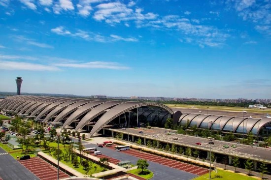 中建集团助力建设成渝世界级机场群1.jpg