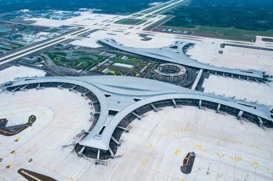 中建集团助力建设成渝世界级机场群2.jpg