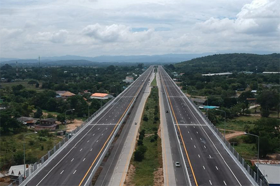 泰国Motorway 6号线 Bang Pa-in至Korat.jpg