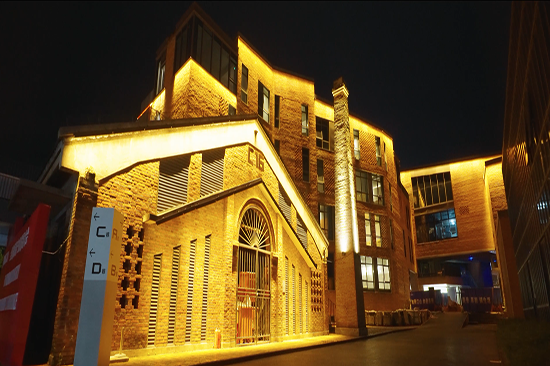 【裁剪后】中建承建景德镇城区老瓷厂改造项目获得国际设计大奖2.png