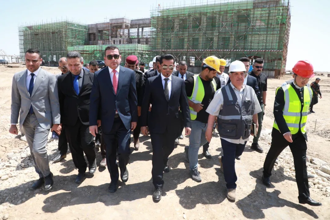 伊拉克交通部部长赴纳西里耶机场EPC项目视察1.webp