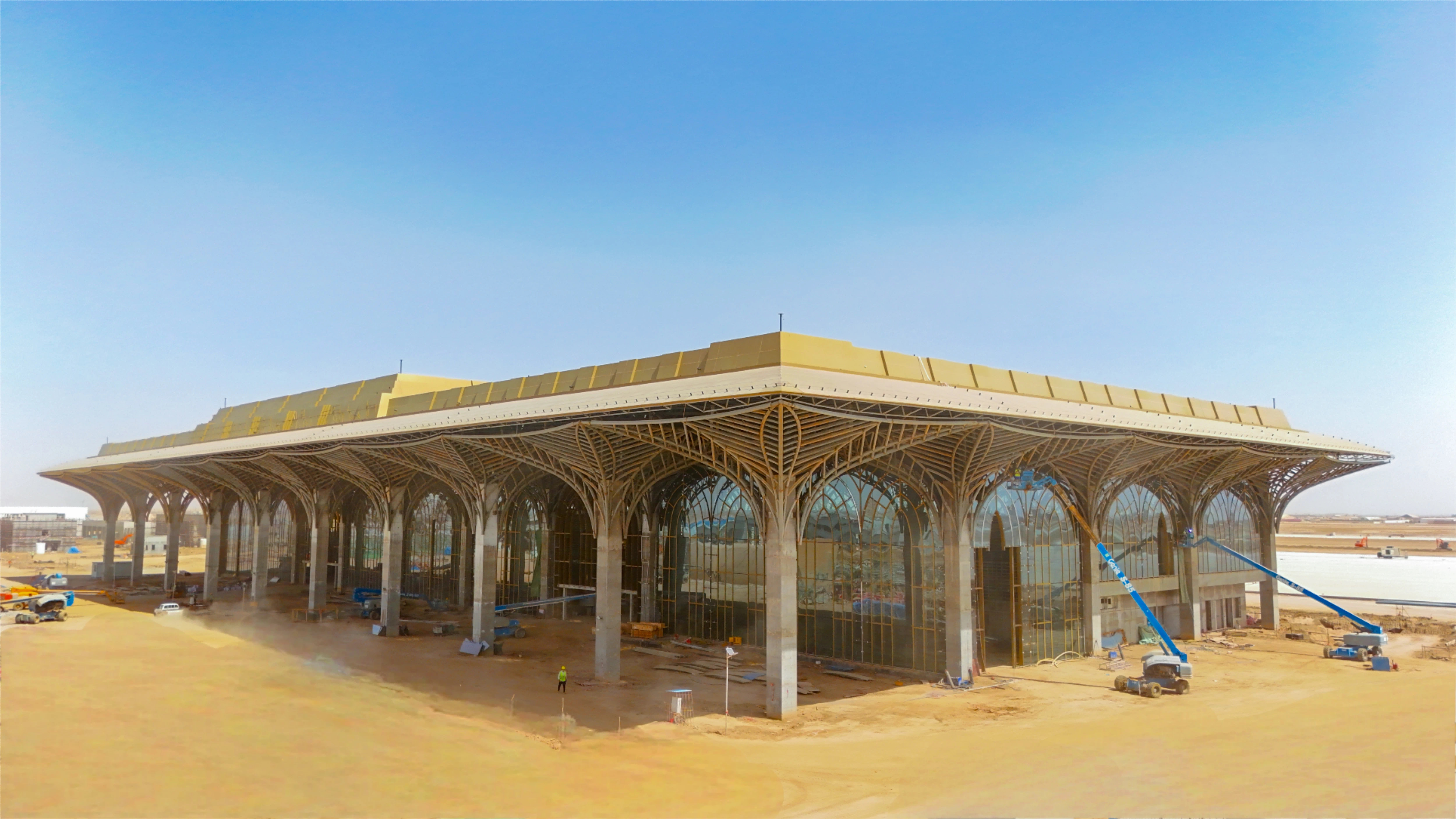 中国建筑伊拉克纳西里耶国际机场项目迎来新节点1.JPG