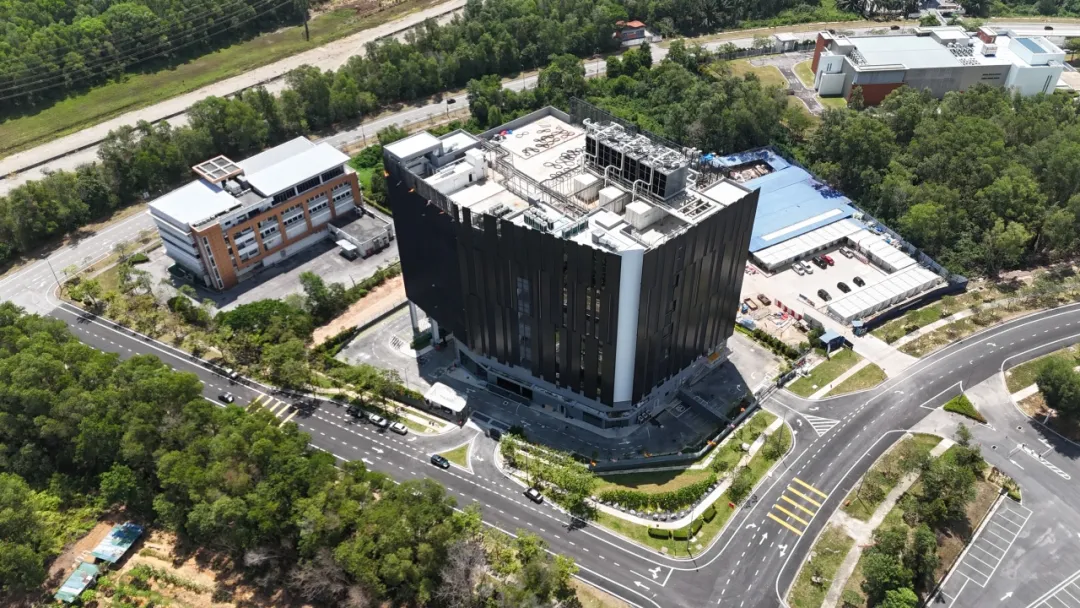 中国建筑承建的马来西亚Infinaxis数据中心项目投运1.png 中国建筑承建的马来西亚Infinaxis数据中心项目投运1.png