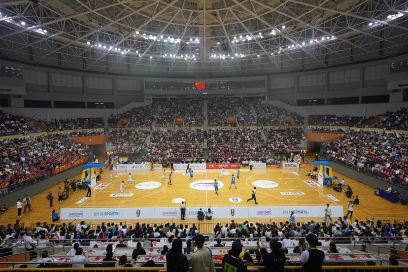 粤BA深圳首战在中建改造升级的宝安体育馆打响（1）.jpg