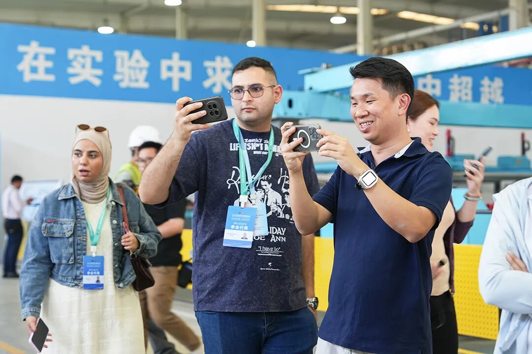 中国建筑举办首届“鲁班工匠计划-中国行”（8）.jpg