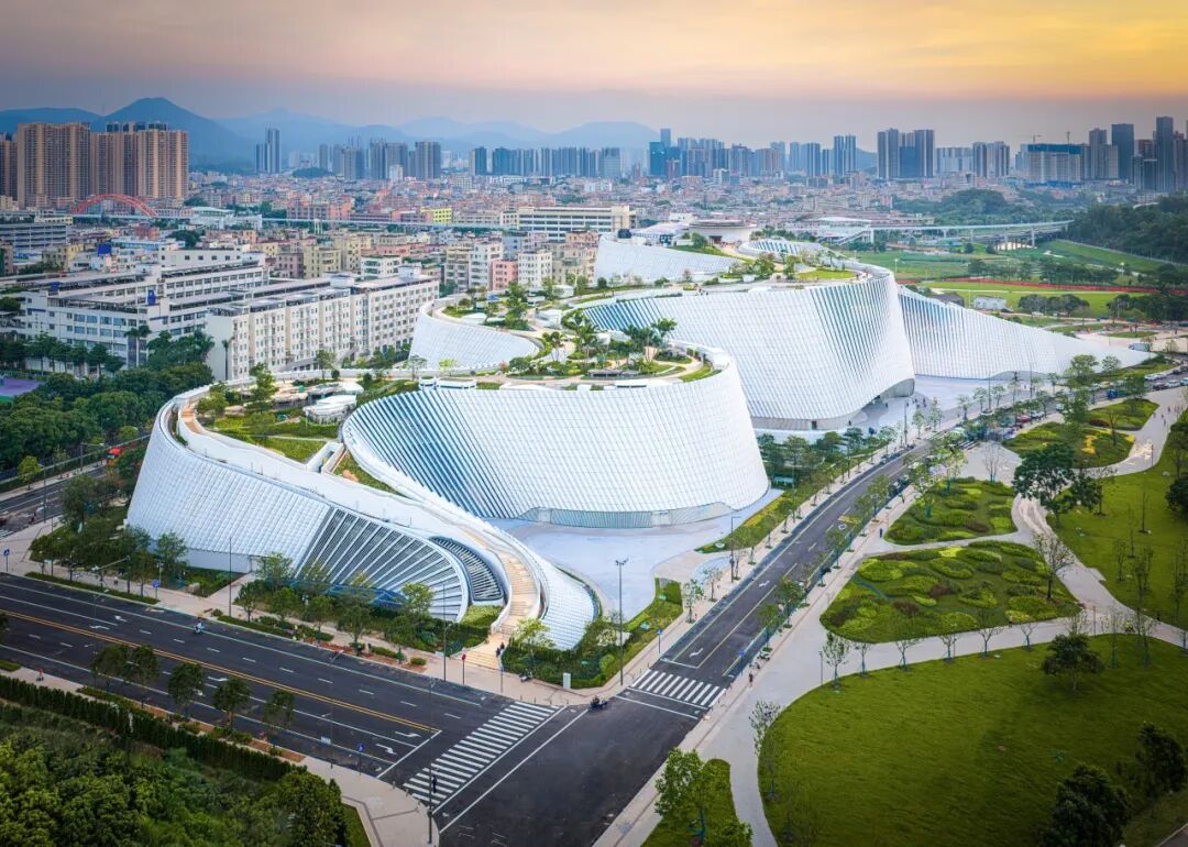 中国建筑承建的深圳自然博物馆正式开馆(1).jpg 中国建筑承建的深圳自然博物馆正式开馆(1).jpg