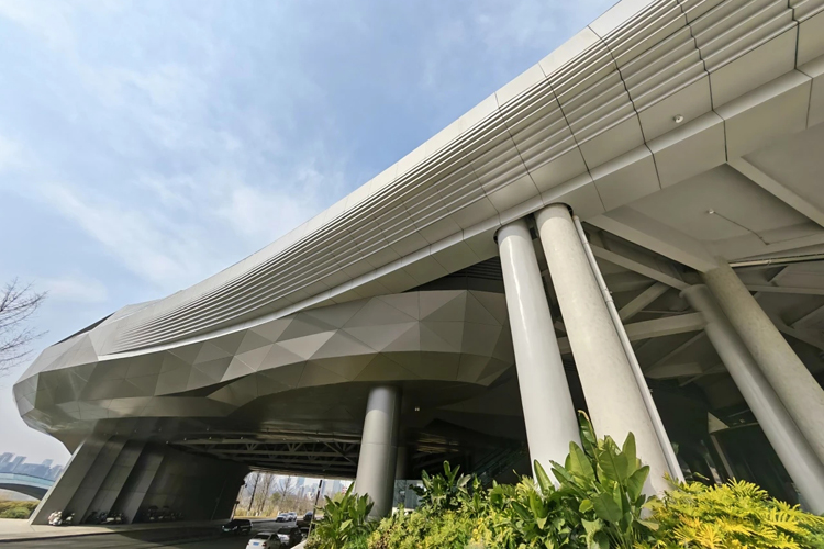 成都科创生态岛3号馆获中国建筑节能协会颁发的近零能耗建筑认证-3.jpg 成都科创生态岛3号馆获中国建筑节能协会颁发的近零能耗建筑认证-3.jpg